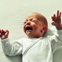 que hacer con el bebe llorando parir sin miedo